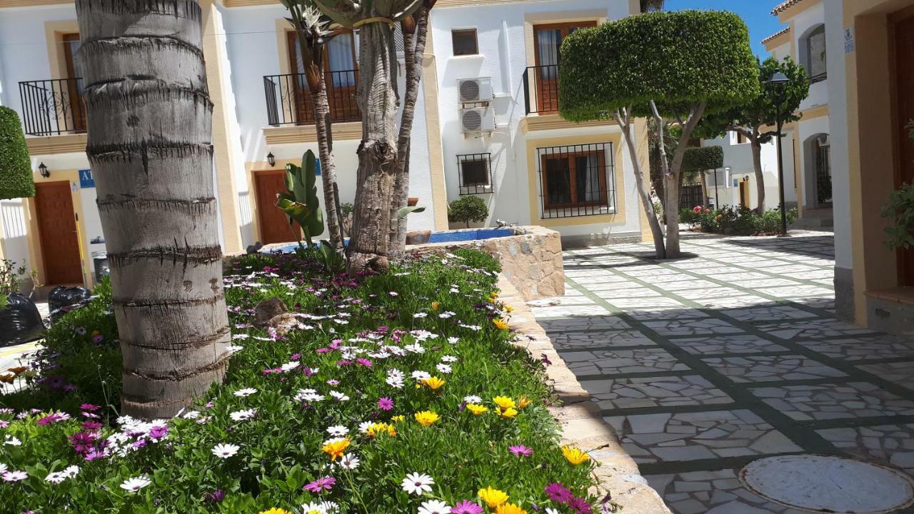 Apartamento Primera Linea De Playa Las Marinas Vera Exterior photo
