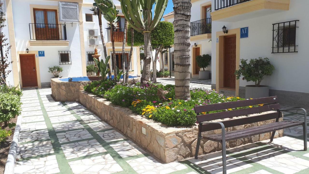 Apartamento Primera Linea De Playa Las Marinas Vera Exterior photo
